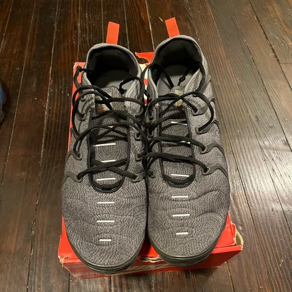 Nike Other - Nike AIR VAPORMAX PLUS Men’s Size 13/Women’s 14.5